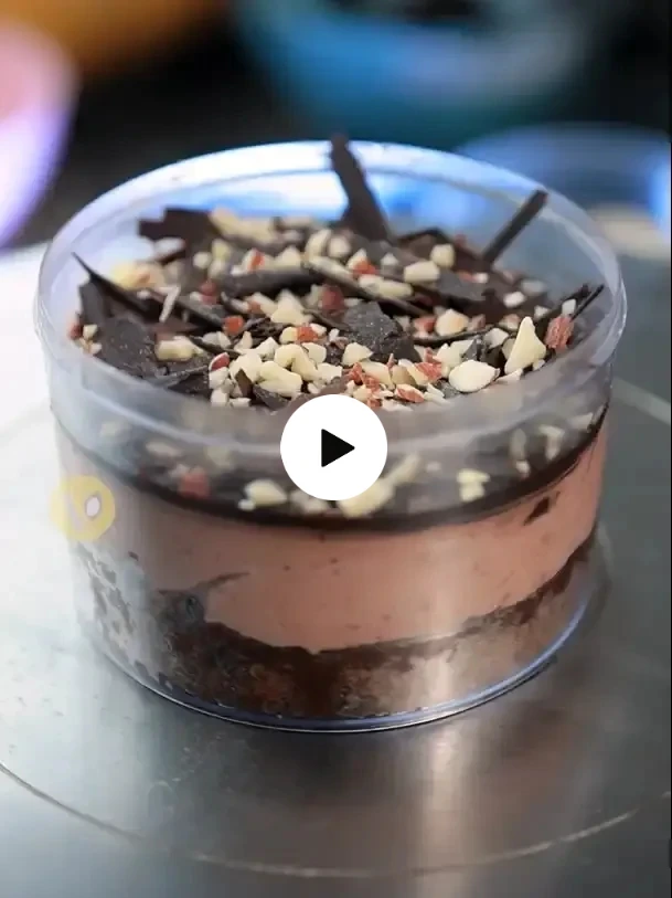 Reverse-Style Dream Cake Making Reel                                                                                           Client – Veni’s Sweet